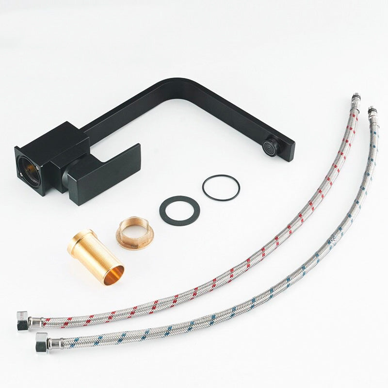 Robinet mitigeur noir — design géométrique pour cuisine