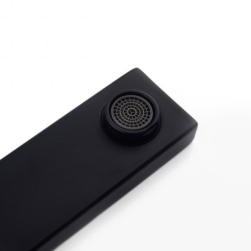 Noir Géométrique — Robinet Mitigeur de Cuisine Haut de Gamme