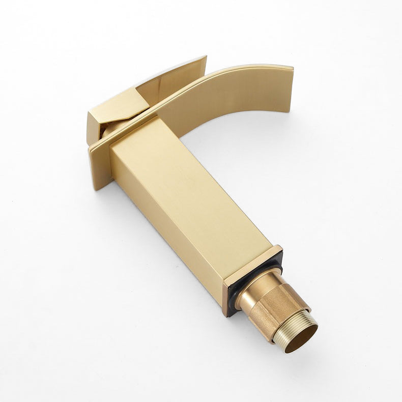 Mitigeur Lavabo Cascade Doré – Collection Prestige